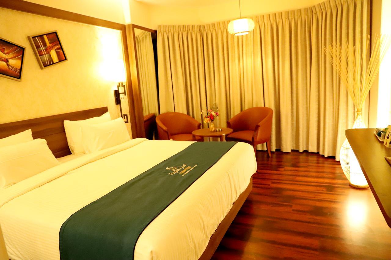 Hotel Reyansh Grand Boisar Luaran gambar